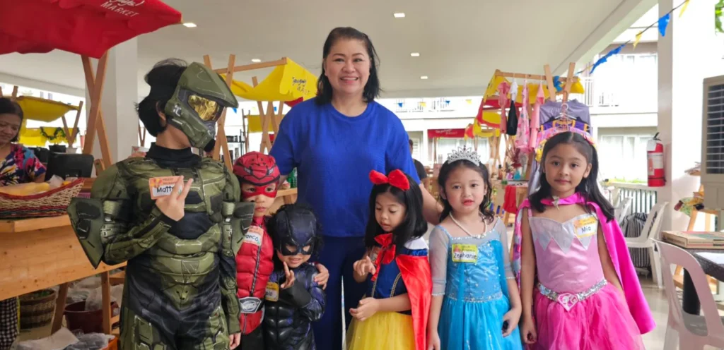 From Pandemic Market to Community Tradition