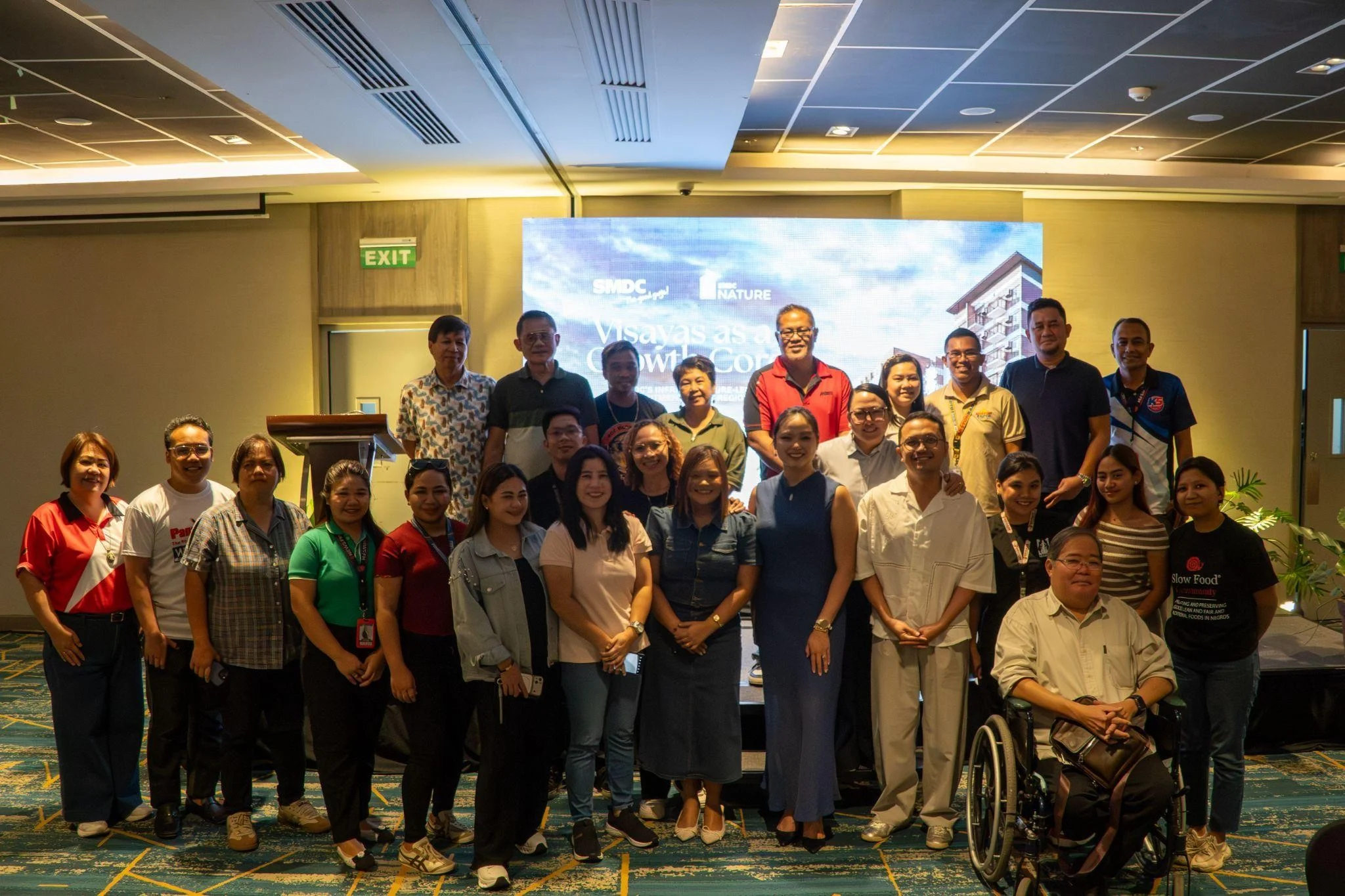 SMDC Vice President and Head of Design, Innovation and Strategy, Ms. Jessica Sy, together with the SMDC Nature team, showcased the company’s Visayas plans with the Bacolod media community.