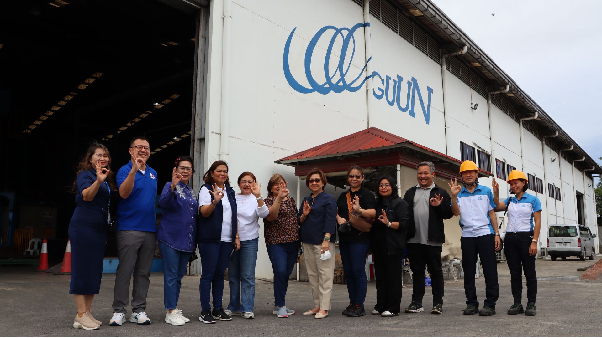 Department of Environment and Natural Resources (DENR) representatives, led by Assistant Secretary and concurrent Bureau Director Jaqueline Caancan were joined by the National Solid Waste Management Commission Head Engr. Vizminda Osorio and DENR Environmental Management Bureau (EMB) Central Visayas Regional Director Ma. Victoria Abrera in a recent visit to SM GUUN Environmental Company in Consolacion, Cebu. 